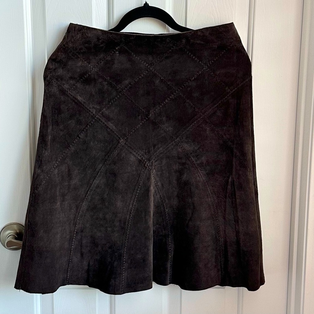 New Frontier Women Suede Leather Skirt, SZ 2 - Brown - EUC